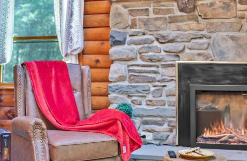 Newfoundland House | Secluded Log Cabin with Hot Tub Fire Pit Game Room