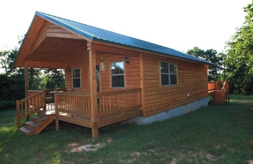 Hatfield Cabin | Secluded luxury cabin on 450 acres with hot tub, 4wheeler trails