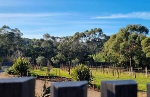 Red Hill House | Secluded Luxury Escape Red Hill-Peppercorn Cottage