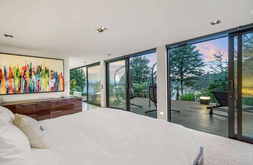 Ngaio Bay Cabin | Secluded Luxury Lodge, with direct access to semi private beach