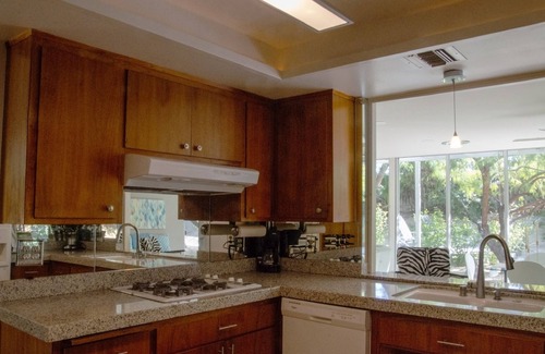 Cathedral City Cove House | Secluded Midcentury Oasis! Pool, spa, outdoor kitchen, super close to hiking 🌴