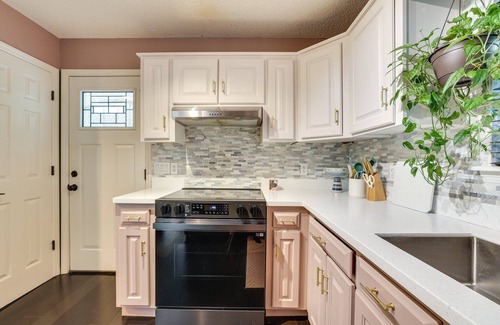 Missionary Ridge House | Secluded Missionary Ridge Mtn-View Home with Deck
