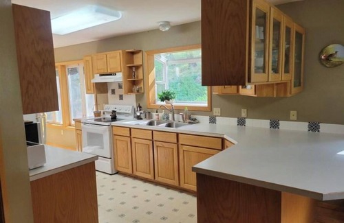 Rexford House | Secluded Montana home on five acres