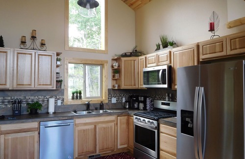 Como Cabin | Secluded mountain cabin in the woods