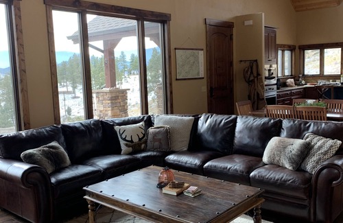 Pine House | Secluded mountain home on 40 acres with spectacular views!