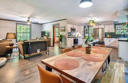 Old Fort Cottage | Secluded Mountain Retreat: 30 Mi to Asheville!