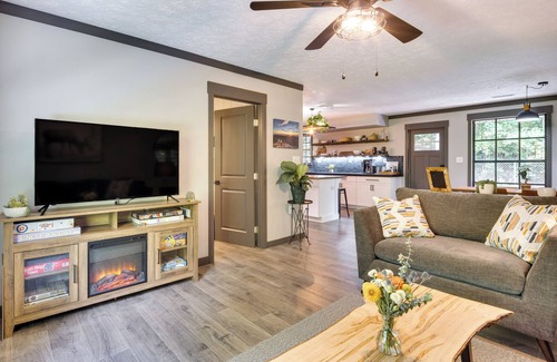 Old Fort Cottage | Secluded Mountain Retreat: 30 Mi to Asheville!