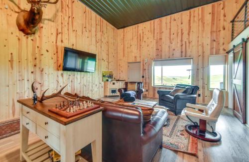 Brule House | Secluded Nebraska Getaway 2 Mi to Lake McConaughy