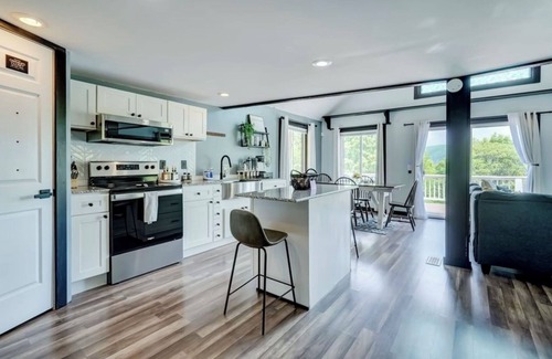 Springwater Ski Chalet | Secluded Oasis: Luxurious Retreat with Stunning Views 2BR/1BA