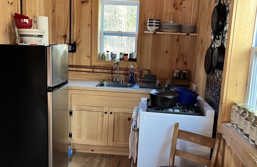 Lancaster Cabin | Secluded off grid retreat on a sustainable farm in the White Mountains.
