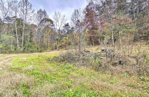 Gallipolis Ferry Apartment | Secluded Patriot Escape - 50 Acres of Hiking!