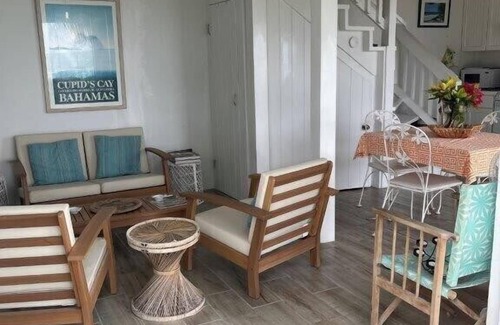 North Palmetto Point House | Secluded Pink Snd Beachfront Estate w/Htd Pool