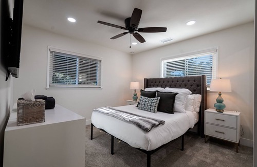 Fallbrook House | Secluded / Pool / Spa / Pets OK / Game room / Firepit