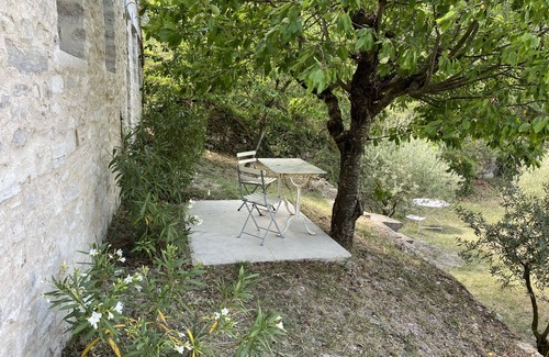 La Roque-sur-Pernes House | Secluded property, views 100 Km, 4-acre park, 17m long pool