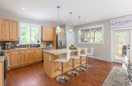 Upper Squamish House | Secluded Retreat Deep in Squamish Valley