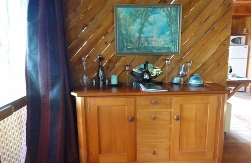 Rangiwahia Cottage | Secluded Retreat on scenic hill country farm.
