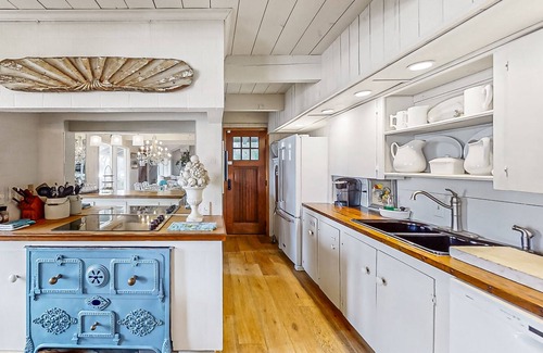 Fernandina Beach House | Secluded riverfront home with dock, firepit, grill, river views, patio, & AC