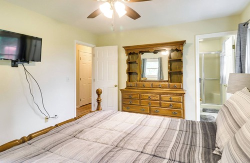 Rochelle House | Secluded Rochelle Home w/ Porch & Mountain Views!