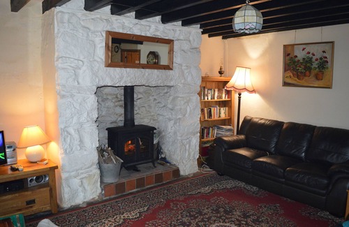 Llanuwchllyn Other | Secluded Snowdonia famhouse with mountain views