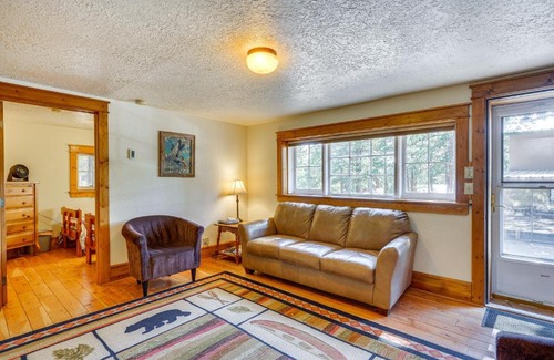 Weston House | Secluded Stonewall Cabin with Mountain View!