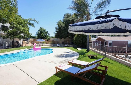 Bostonia House | Secluded Sunshine Retreat w/ Pool, BBQ, & King Bed