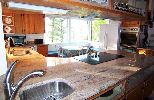 Polson House | Secluded Swan Family Home on Beautiful Flathead Lake