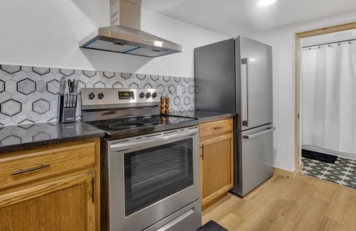 Sevierville Cottage | Secluded Top View Cottage with Game Room + Views