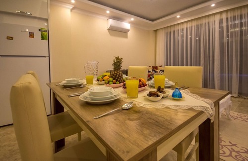 Islamlar Villa | Secluded Two Bedroom Honeymoon Villa with Large Semi-circular Pool and Jacuzzi