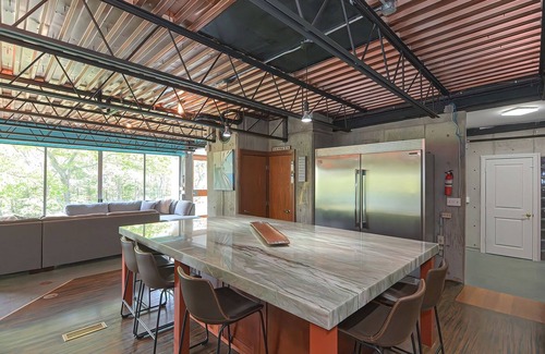 Manchester-by-the-Sea Villa | Secluded 20 acre 10BR ultra contemporary retreat
