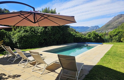 Hout Bay Villa | Secluded Valley views Serenity Villa Hout Bay