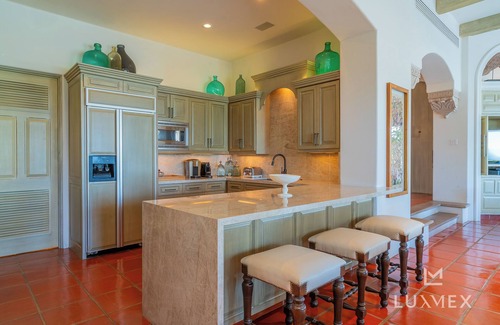 Palmilla Villa | Secluded Villa in Del Mar! Chef, Butler and access to Golf, Spa, Gym & More!