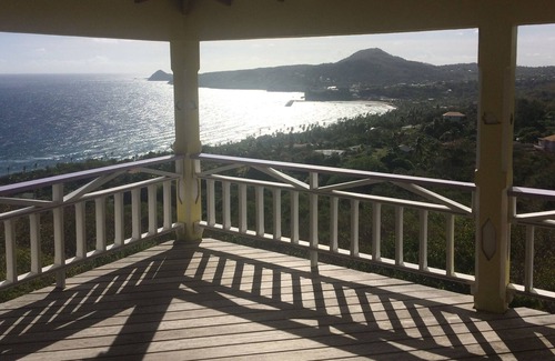 St. Patrick Villa | Secluded Villa on Scenic North Coast