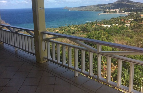 St. Patrick Villa | Secluded Villa on Scenic North Coast