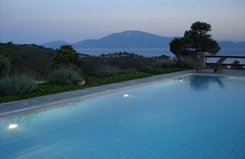 Paradise Beach Villa | Secluded Villa with Private Pool on the Unspoilt Island of Evia
