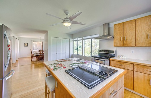 Kamuela House | Secluded Waimea Hideaway w/Lanai & Views!