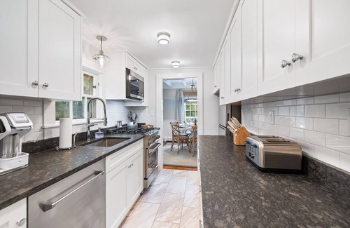East Harwich House | Secluded, Walk to Rail Trail, Dog-Friendly Oasis