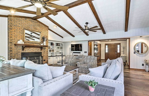 East Tallassee House | Secluded Waterfront Getaway w/ Private Dock!