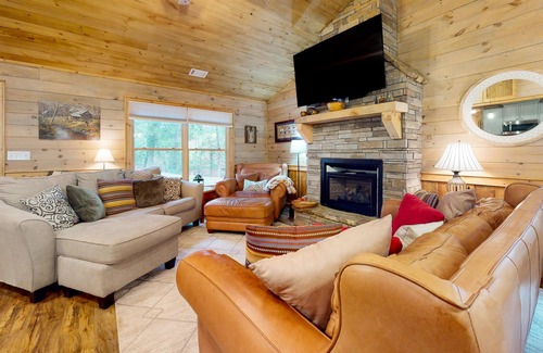 McCaysville House | Secluded waterfront home near downtown with pond, fireplaces & W/D - dogs OK