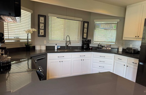 Fetters Hot Springs-Agua Caliente House | Secluded with Views: Wine Country Retreat.