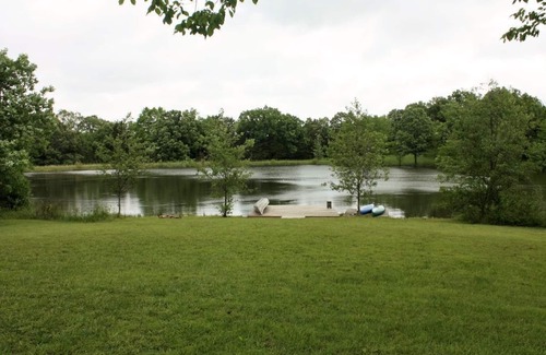 Tea House | Seclusion in a beautiful setting where your dog can run free!