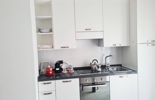 Grottammare Apartment | Second floor apartment with double bedroom, bathroom and living room-kitchen