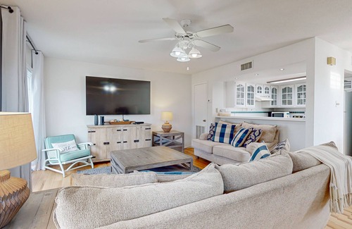 Cinnamon Shore Condo | Second Floor Condo, Shared Pool, Grills and Boardwalk
