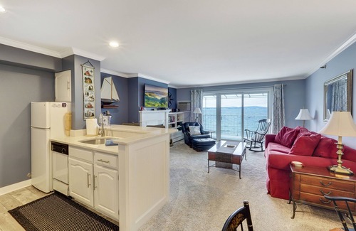 Boyne City Condo | Second-Floor Serenity | Lake Charlevoix Beachfront + Patio | Fireplace |