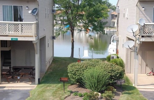 Oak Harbor Condo | Second floor waterfront condo near Port Clinton