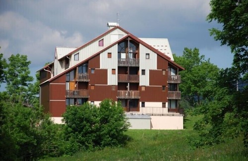 Les Rousses Apartment | Second home apartment for rent in typical village in Les Rousses Jur