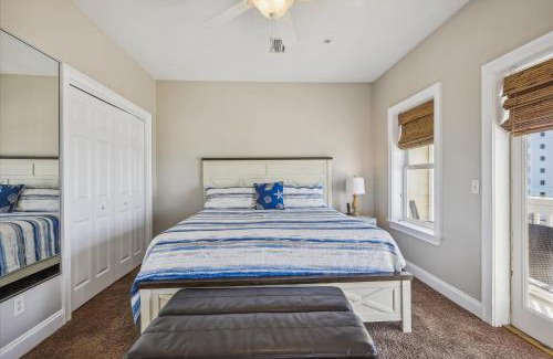 Bahama Beach House | Second Wind by Book That Condo