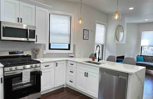 Communipaw Apartment | Secret Escape 20 Min from NYC N 1