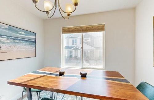 Garden City House | Secret Garden Cottage