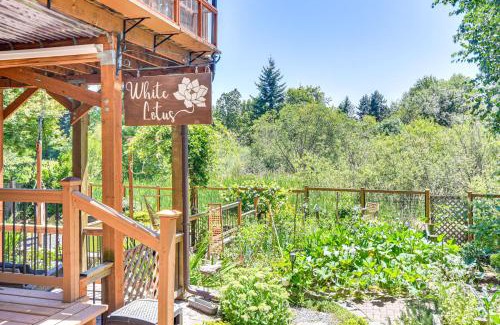 Beaverton Apartment | Secret Garden Healing Retreat! Beavertin Nike Area