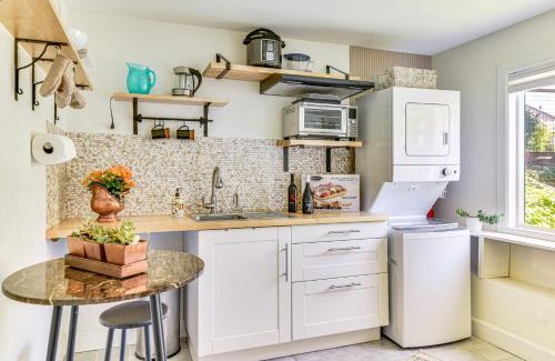 Beaverton Apartment | Secret Garden Healing Retreat! Beavertin Nike Area
